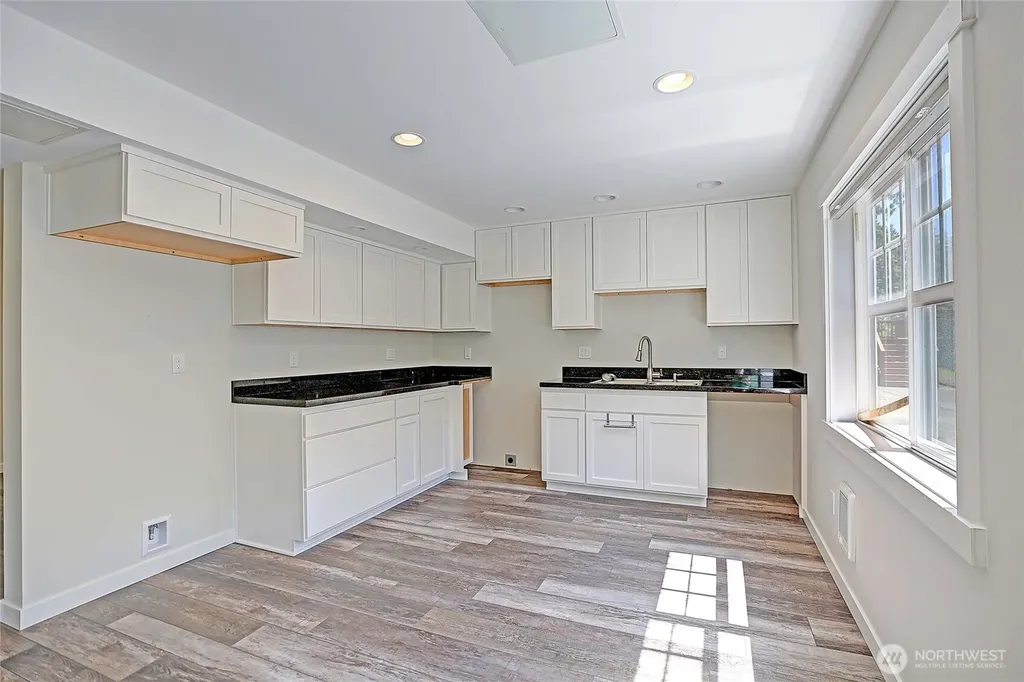 16306 80th Avenue NW Stanwood WA 98292