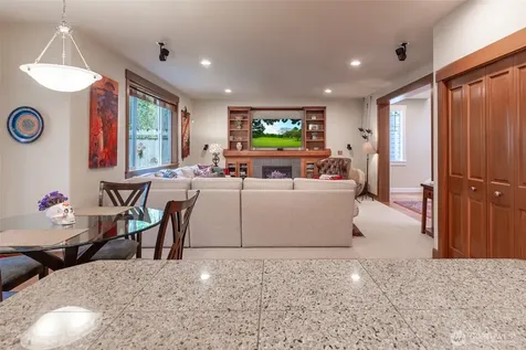 20229 134th Avenue NE Woodinville WA 98072