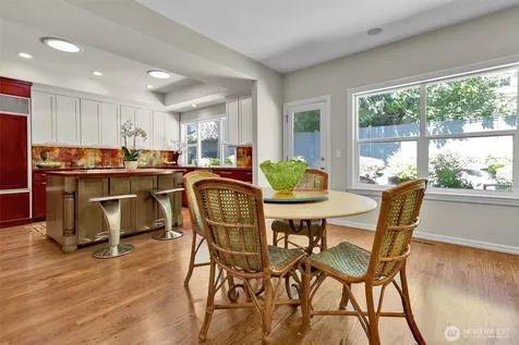 1434 108th Avenue NE Bellevue WA 98004