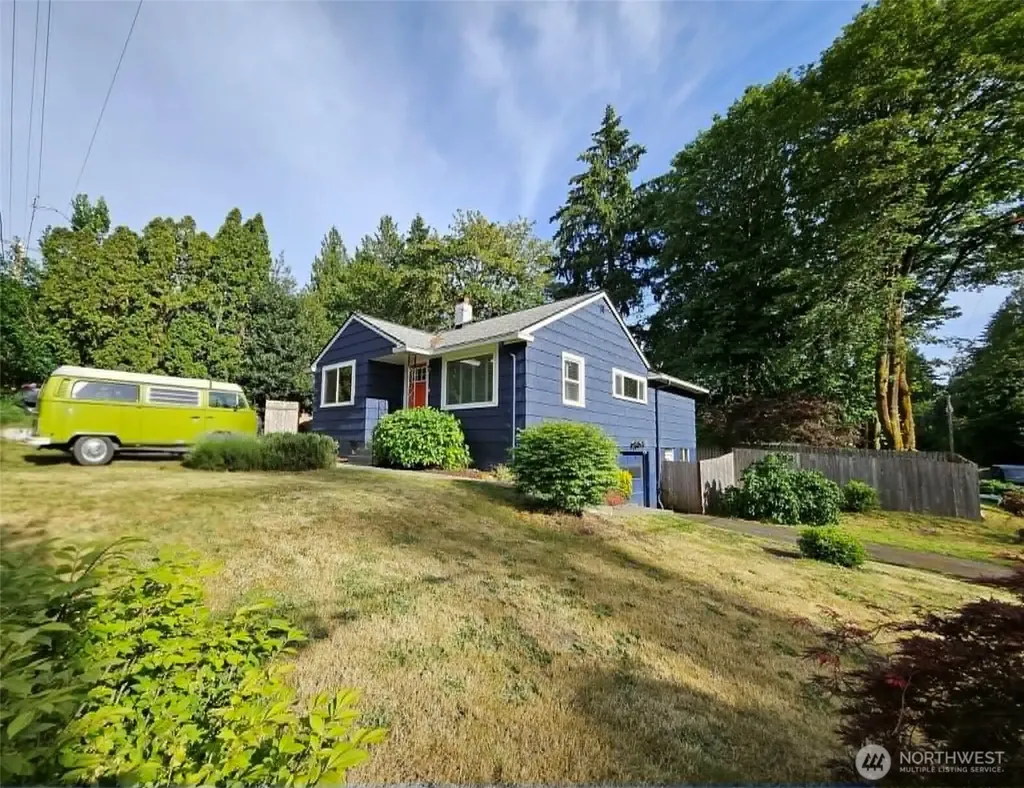 4123 NW Kennedy Drive Bremerton WA 98312