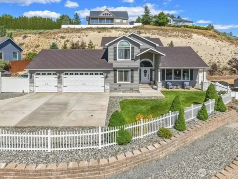 1255 Wheatridge Drive East Wenatchee WA 98802