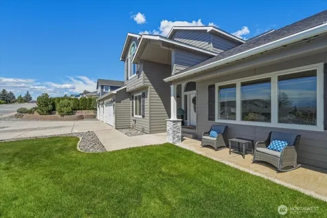 1255 Wheatridge Drive East Wenatchee WA 98802