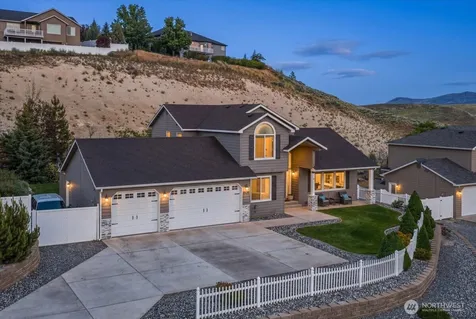 1255 Wheatridge Drive East Wenatchee WA 98802