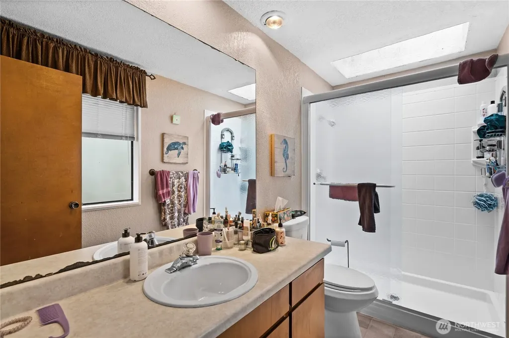 3710 104th Place SE Everett WA 98208