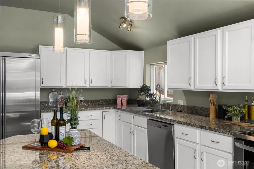 22320 93rd Place W Edmonds WA 98020