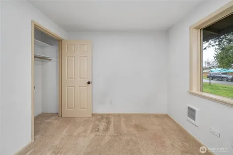 6621 S Pine Street Tacoma WA 98409