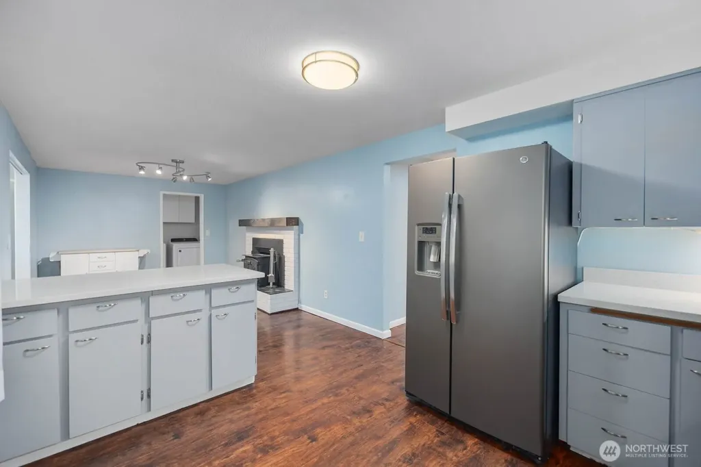 2010 Ponderosa Drive SE Port Orchard WA 98366