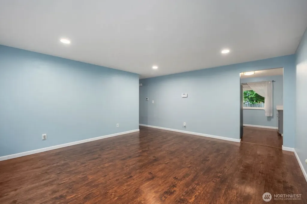 2010 Ponderosa Drive SE Port Orchard WA 98366