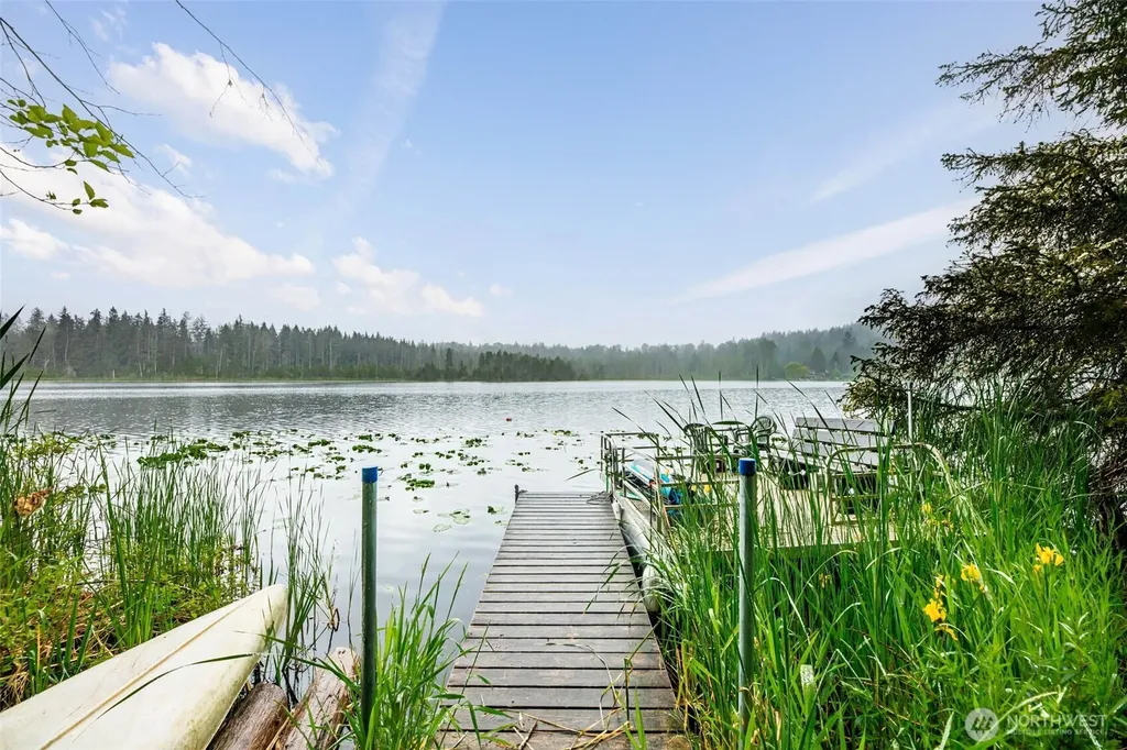 18603 E Spring Lake Drive SE Renton WA 98058
