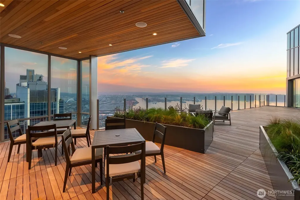 121 Stewart Street Seattle WA 98101