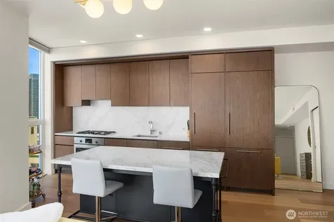 121 Stewart Street Seattle WA 98101