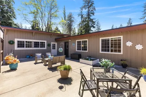 17821 60th Avenue W Lynnwood WA 98037