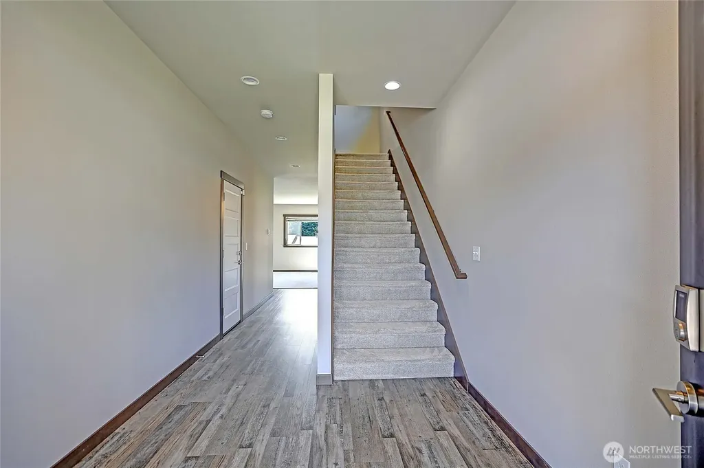 7012 277th Street NW Stanwood WA 98292