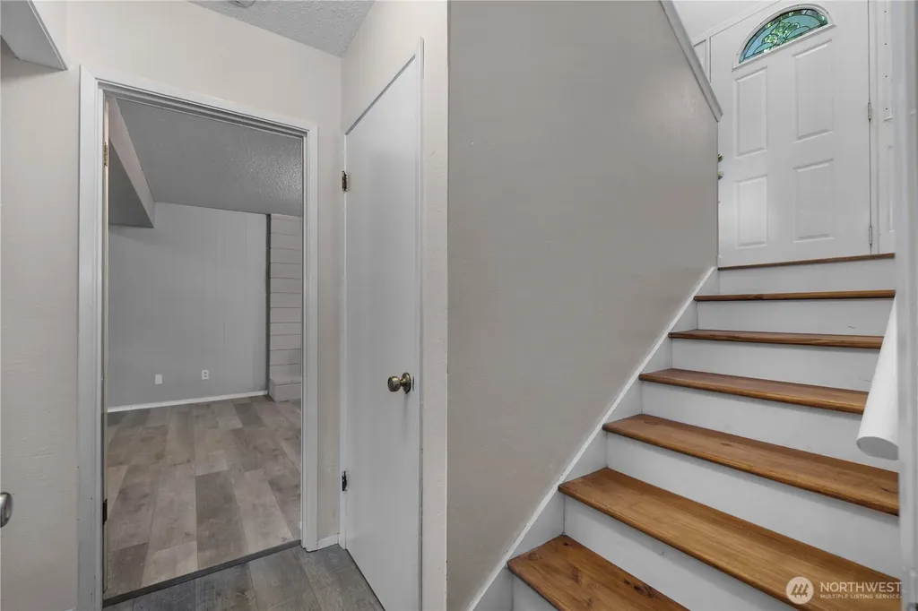2305 19th NW Olympia WA 98502