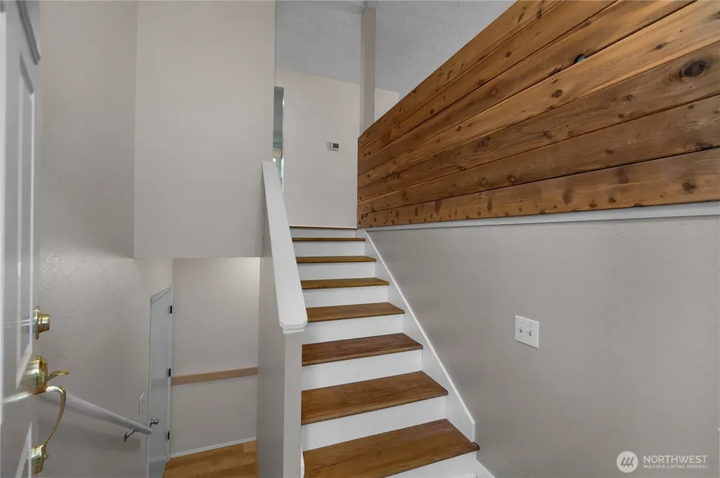 2305 19th NW Olympia WA 98502