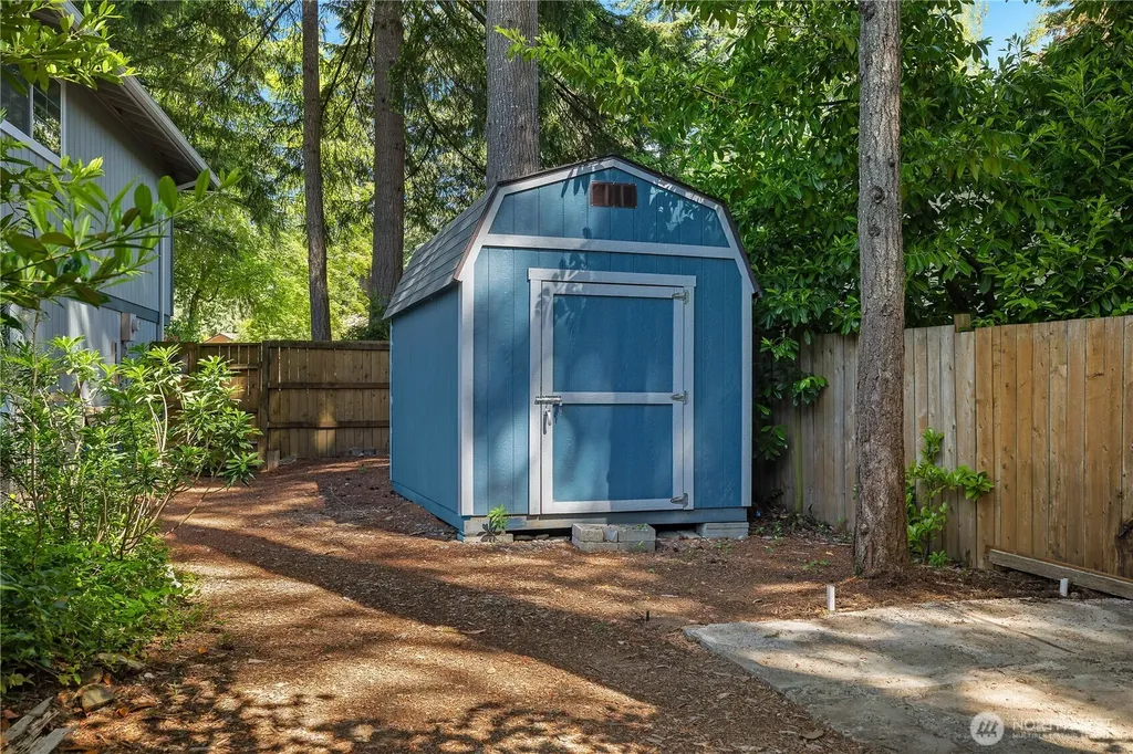 2305 19th NW Olympia WA 98502