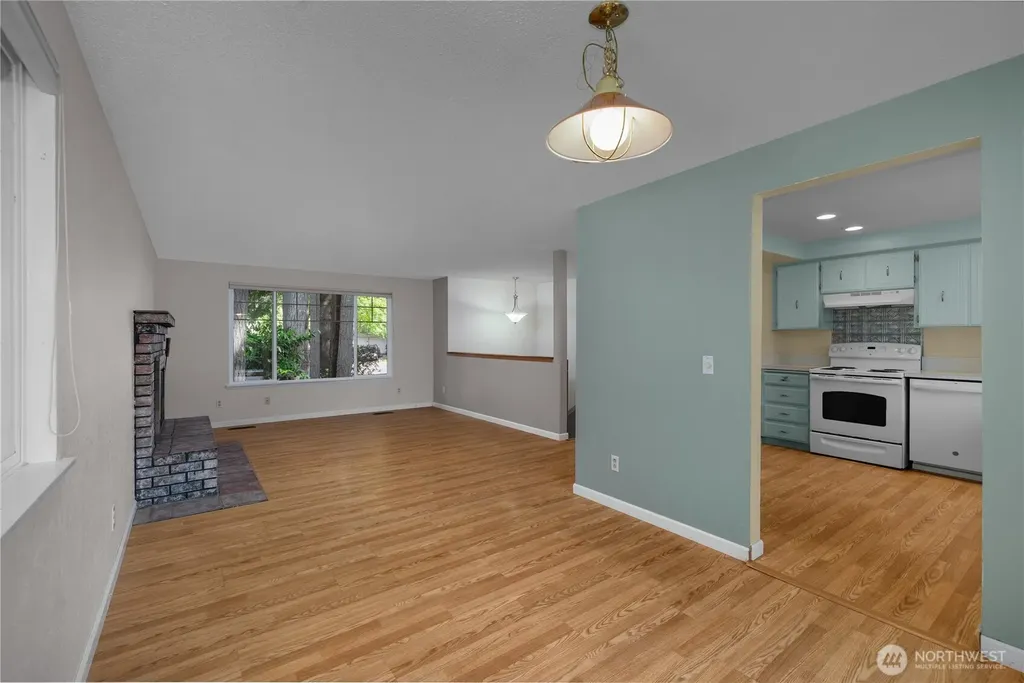 2305 19th NW Olympia WA 98502