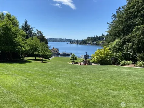 9100 Lake Washington Boulevard NE Bellevue WA 98004