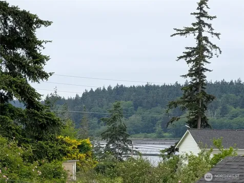 2757 Hunt Road Oak Harbor WA 98277