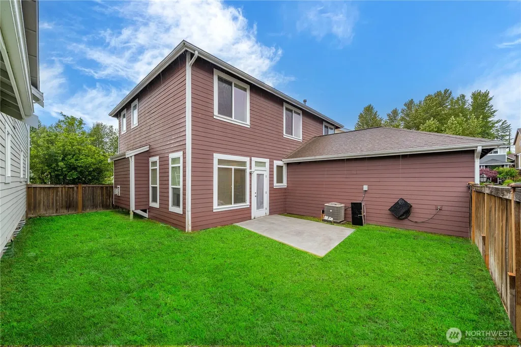 1439 Cottonwood Avenue Fircrest WA 98466
