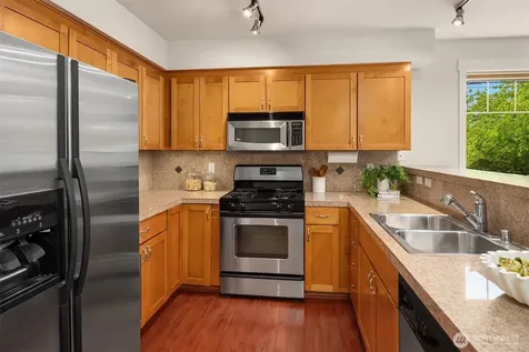 1621 E Spring Street Seattle WA 98122