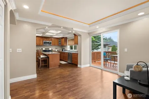 25054 235th Court SE Maple Valley WA 98038