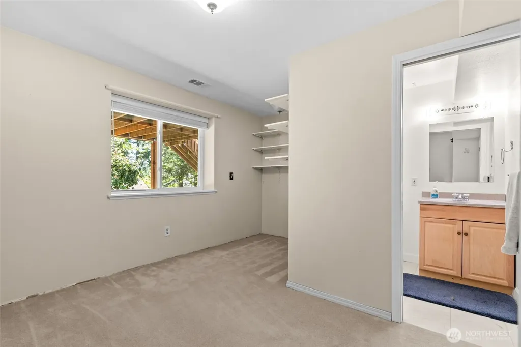 8710 61st Street W University Place WA 98467