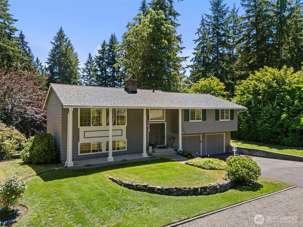 8710 61st Street W University Place WA 98467