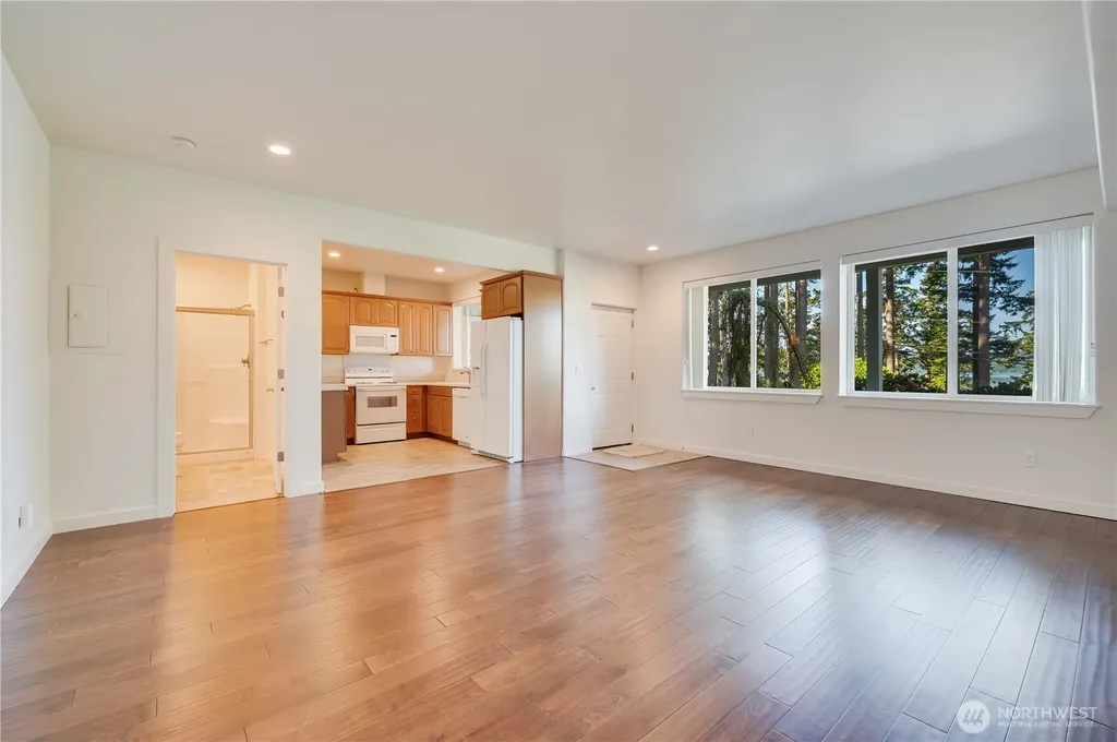 17340 Maple Lane La Conner WA 98257