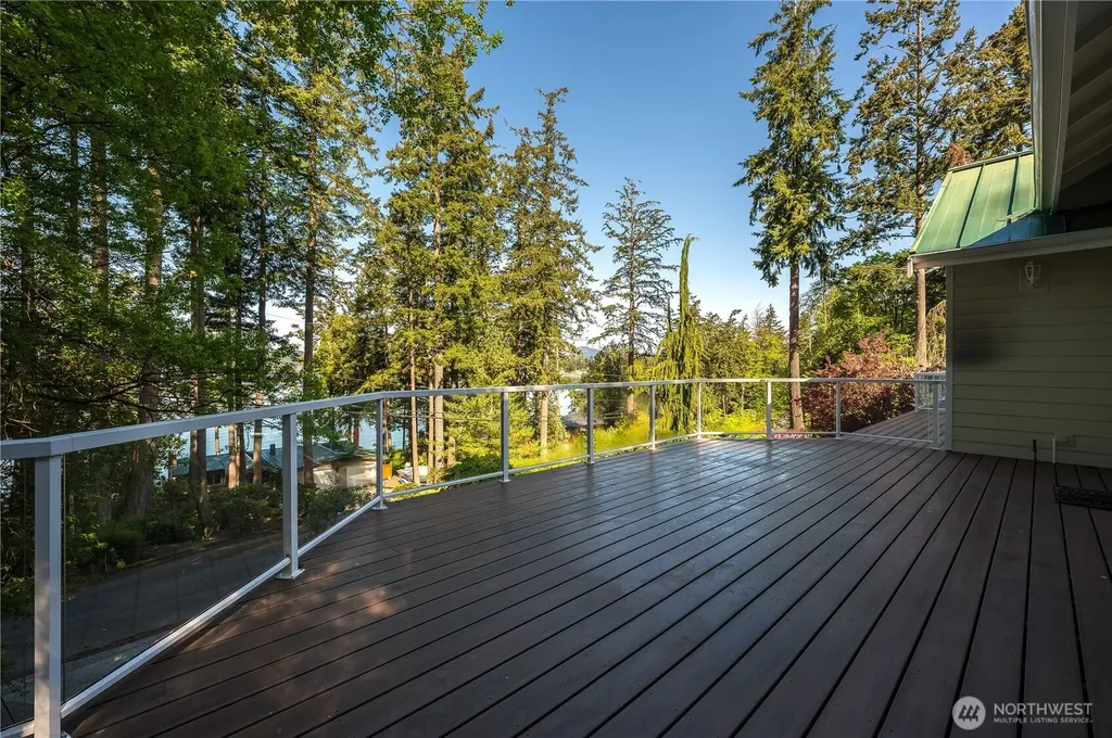 17340 Maple Lane La Conner WA 98257