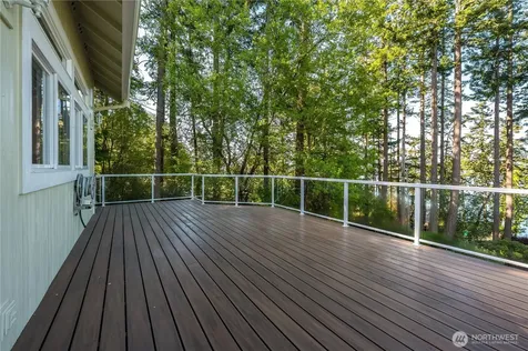 17340 Maple Lane La Conner WA 98257