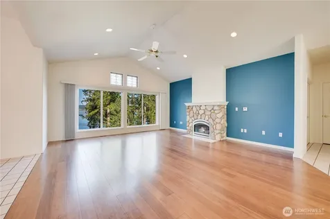 17340 Maple Lane La Conner WA 98257