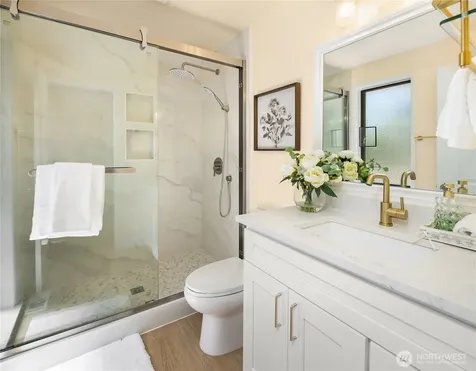 15015 SE 46th Place Bellevue WA 98006