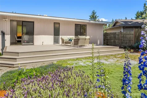 15015 SE 46th Place Bellevue WA 98006