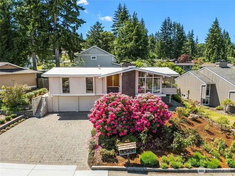 15015 SE 46th Place Bellevue WA 98006