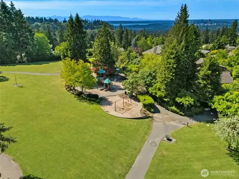 15015 SE 46th Place Bellevue WA 98006