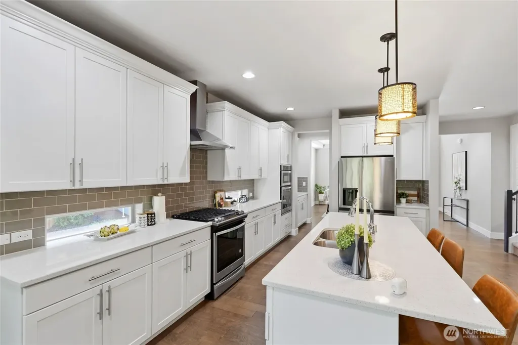 12048 SE May Creek Park Drive Newcastle WA 98056