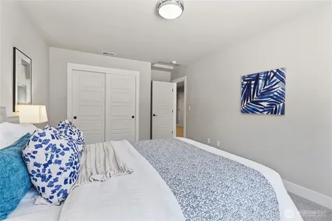 12048 SE May Creek Park Drive Newcastle WA 98056