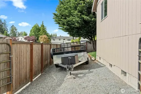 8627 136th Street E Puyallup WA 98373