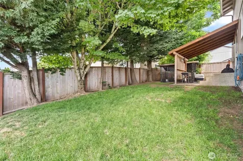 8627 136th Street E Puyallup WA 98373