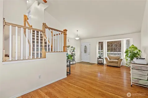 8627 136th Street E Puyallup WA 98373