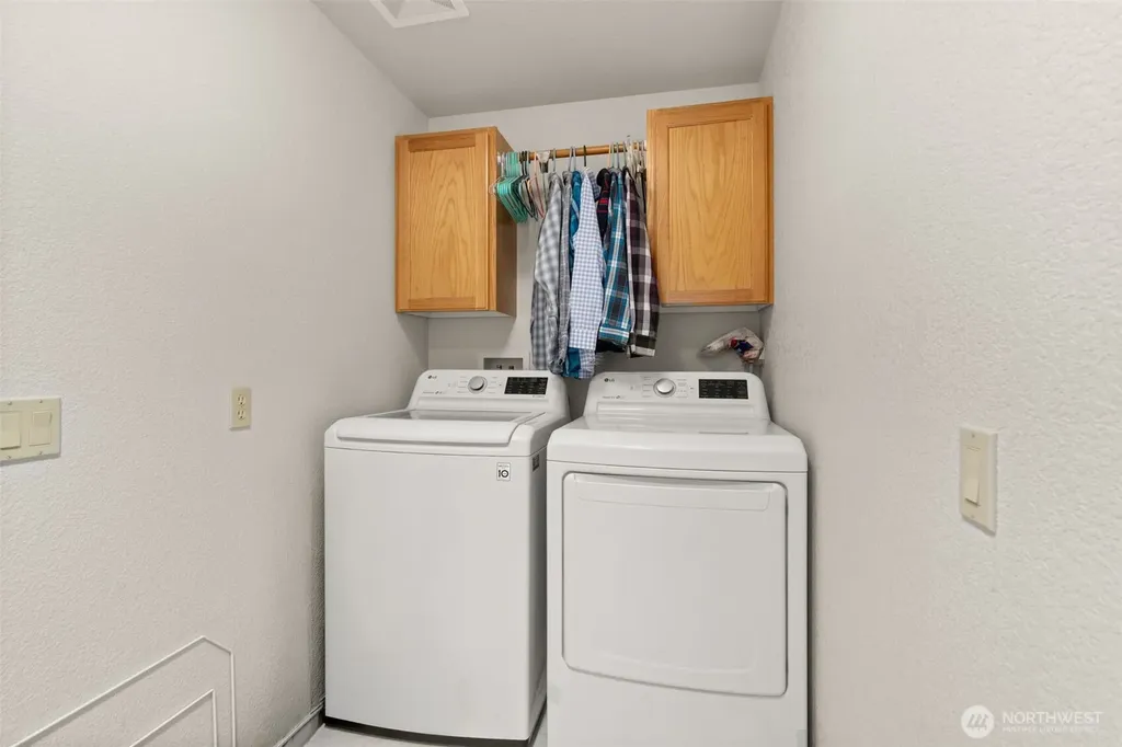 2816 Colonial Drive Centralia WA 98531
