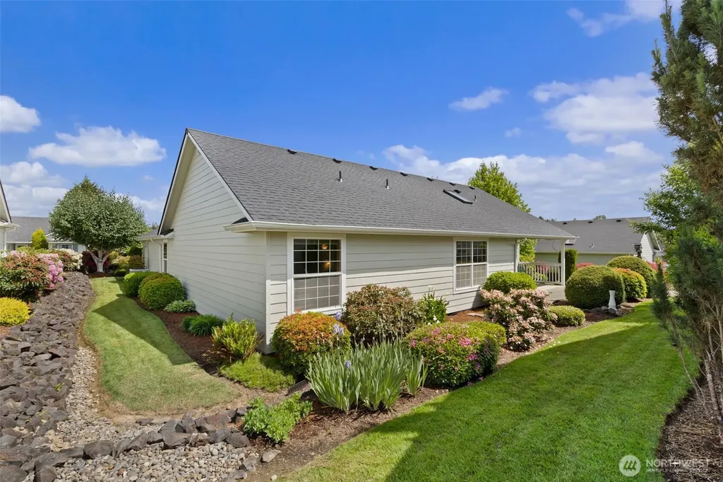 2816 Colonial Drive Centralia WA 98531