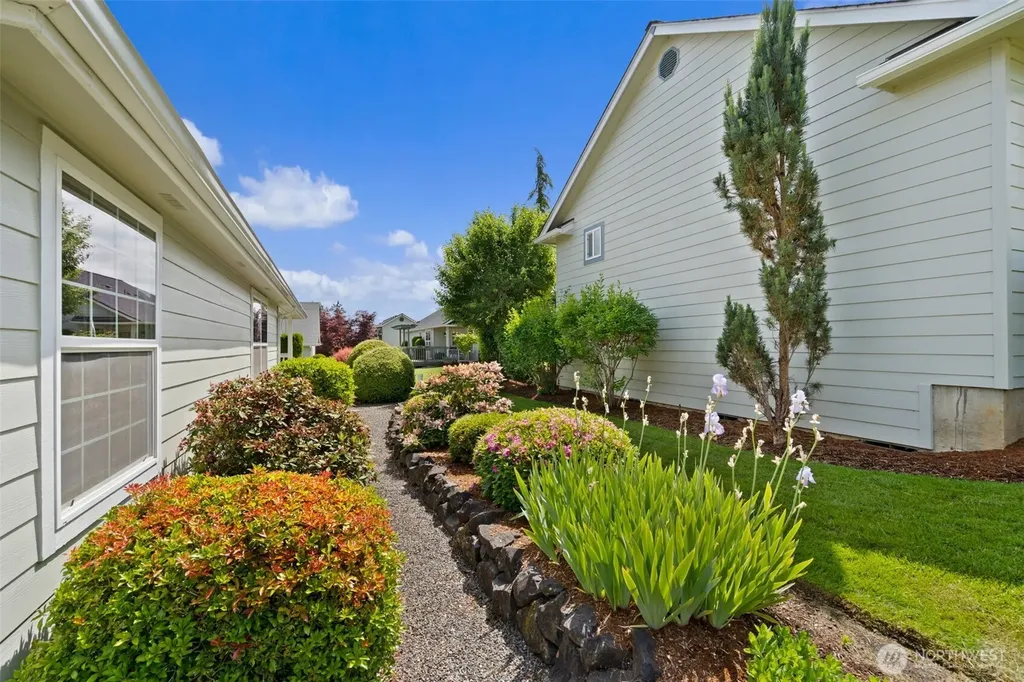 2816 Colonial Drive Centralia WA 98531