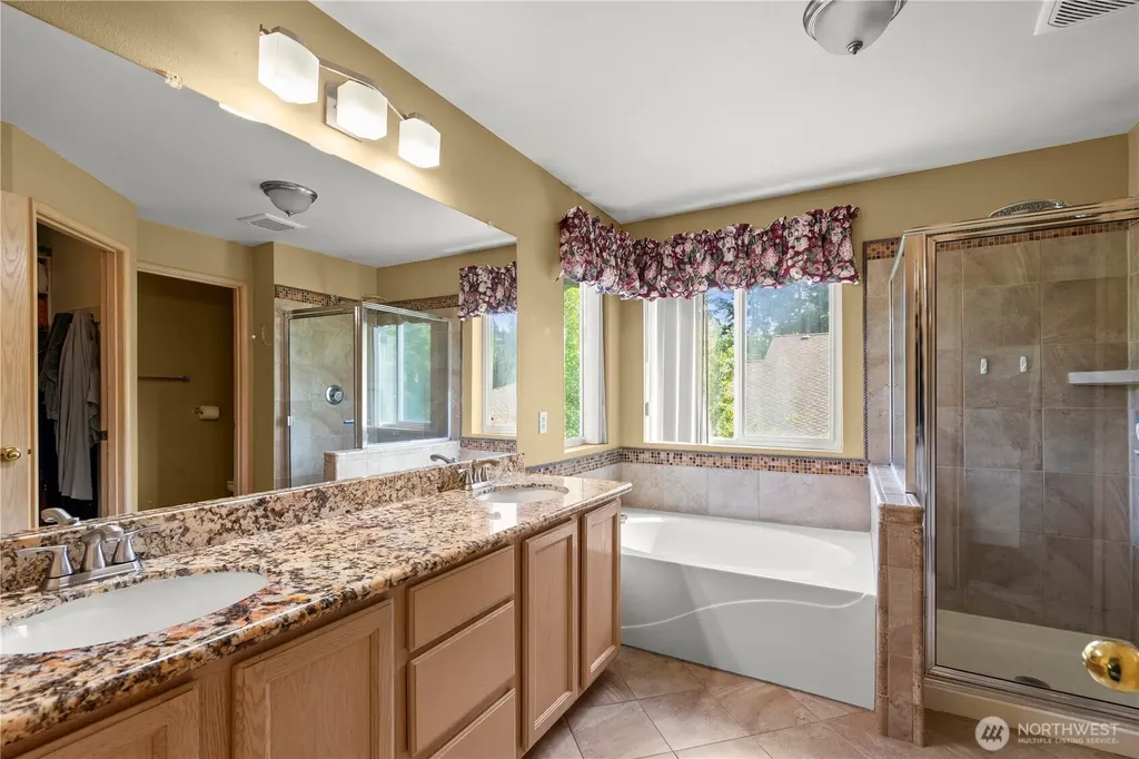 34940 7th Avenue SW Federal Way WA 98023