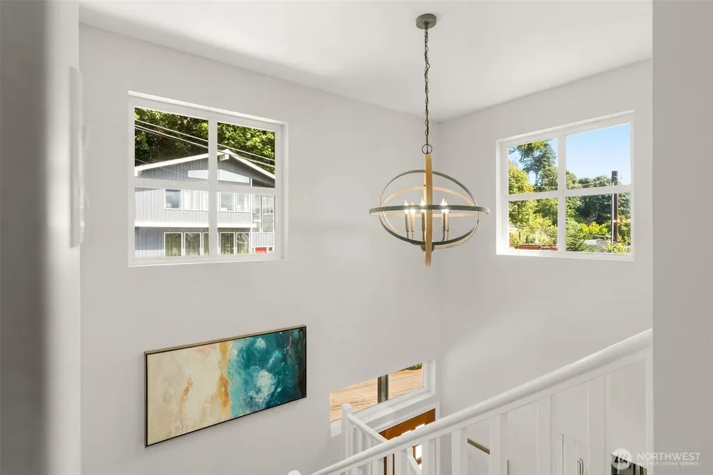 6321 Atlas Place SW Seattle WA 98136