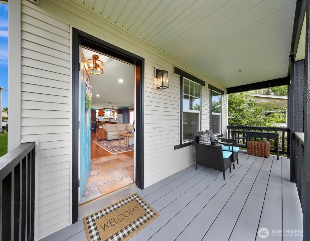 1150 Aaron Drive Lynden WA 98264