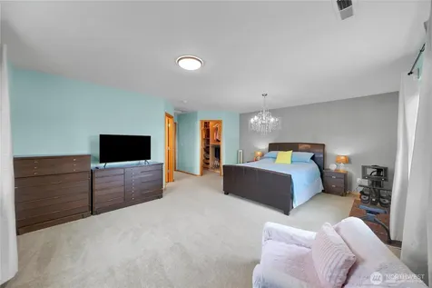 1150 Aaron Drive Lynden WA 98264
