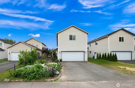 1150 Aaron Drive Lynden WA 98264