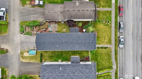 1150 Aaron Drive Lynden WA 98264